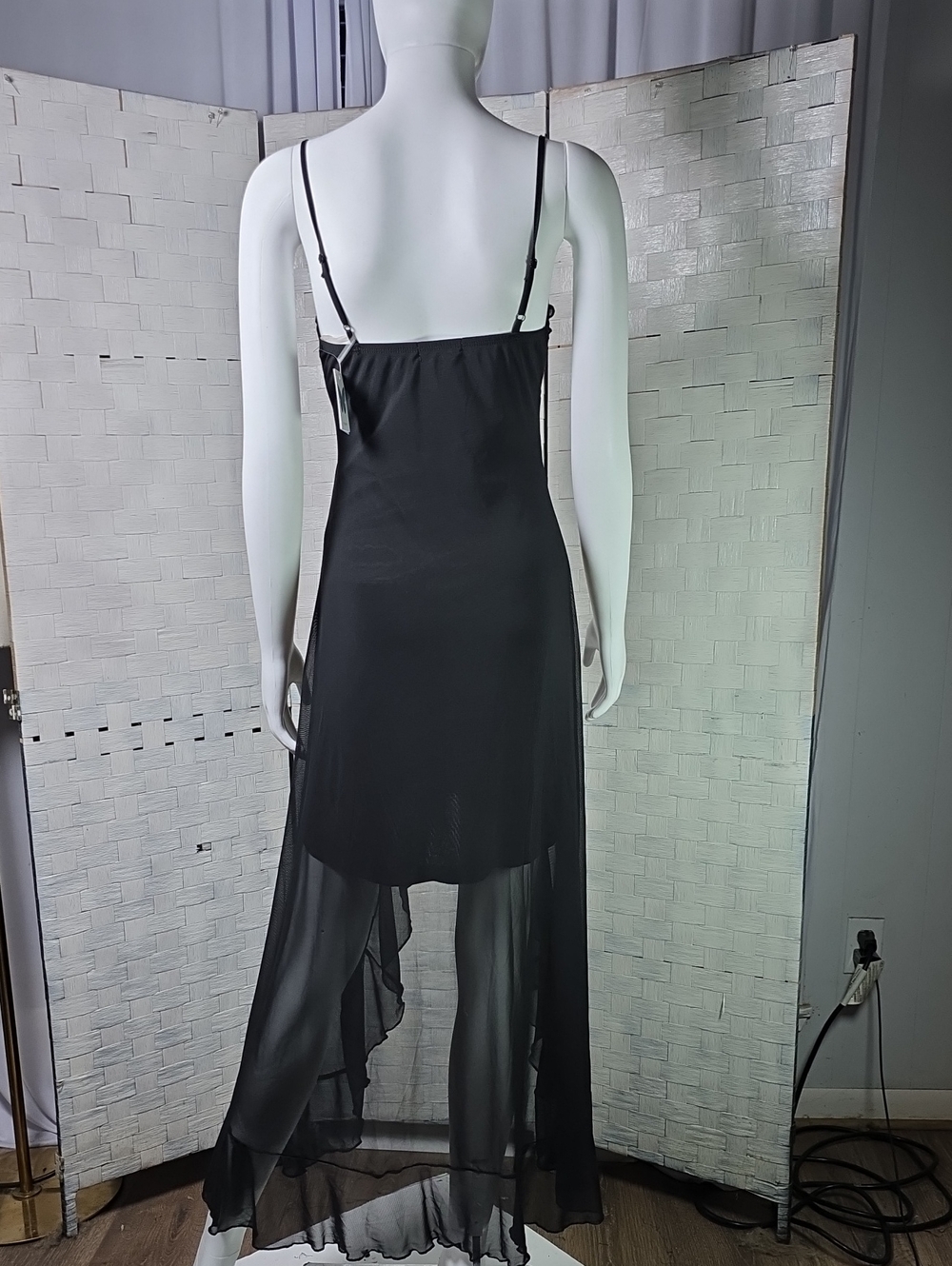 NO COMMENT DRESS - Picture 8 of 9